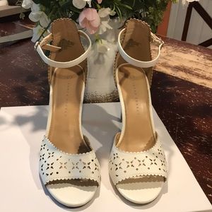 LC Lauren Conrad heels